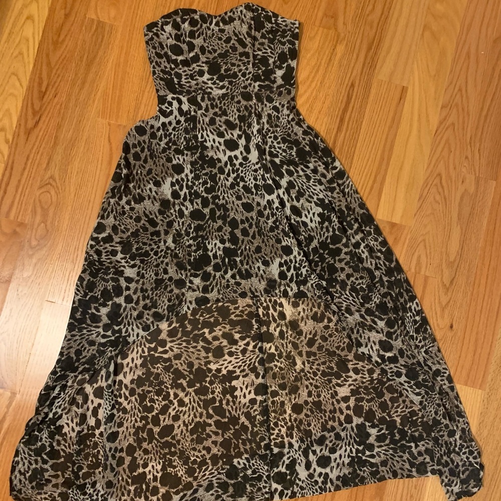 New H&M Women's Size 4 Strapless Animal Print Dress